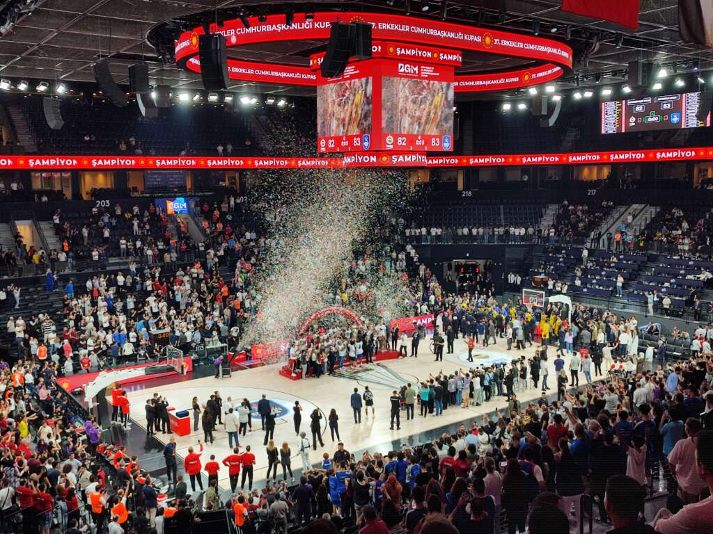 Abdi İpekçi Spor Salonu’nda Ses, Işık ve AV Sistemleriyle Yepyeni Bir Deneyim
