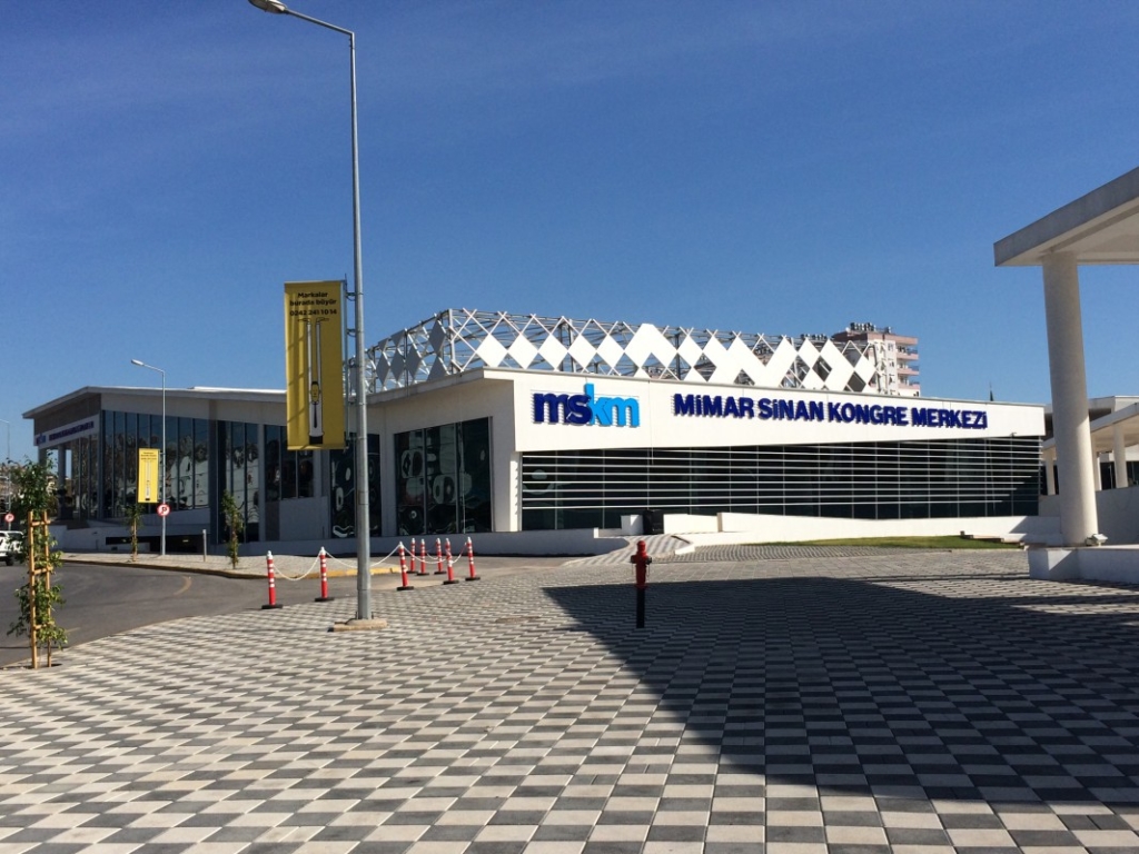 Mimar Sinan Kongre ve Sergi Merkezi