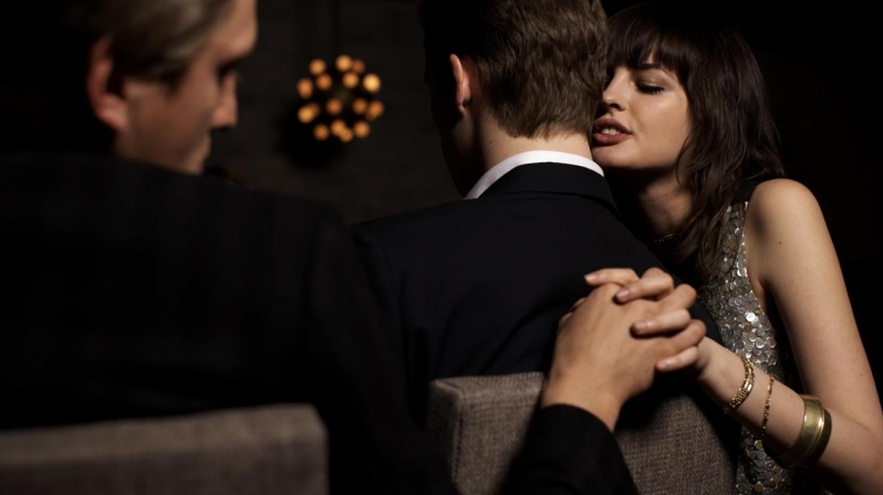 Karısının Sevgilisinden 50 Bin TL Tazminat Kazandı!