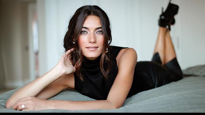 Hande Subaşı gözyaşlarını tutamadı