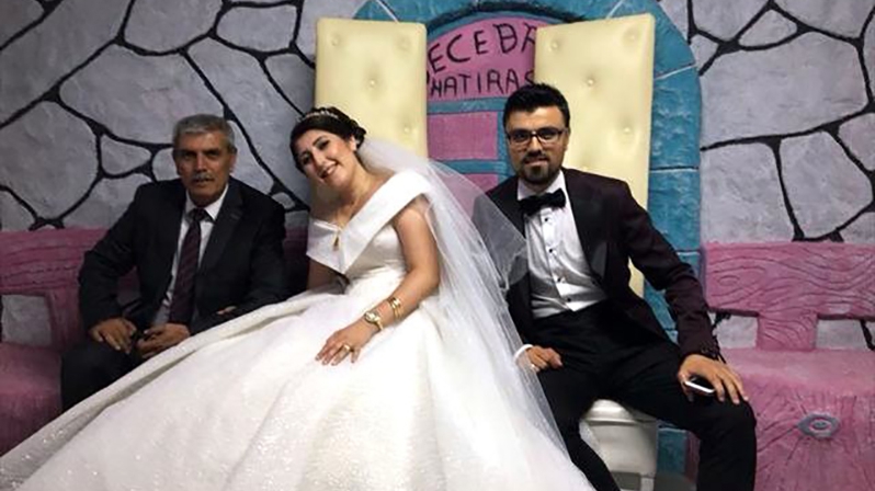 DÜĞÜNDEN DÖNEN GELİN KAZADA CAN VERDİ