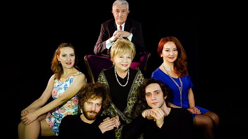 NEVRA SEREZLİ 11 YIL SONRA TİYATROYA DÖNÜŞ YAPIYOR