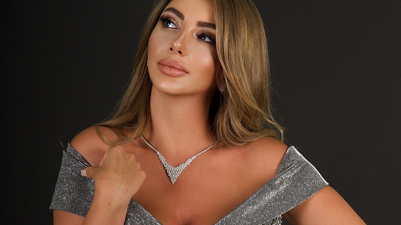 ALEYNA DALVERENDEN 50.000 USDLIK POZ