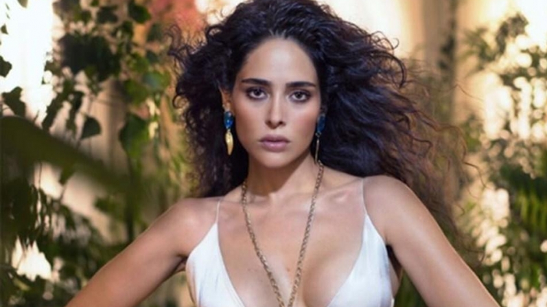 OLAY SÖZLER 'PARASIZ ADAMA AŞIK OLMAM'