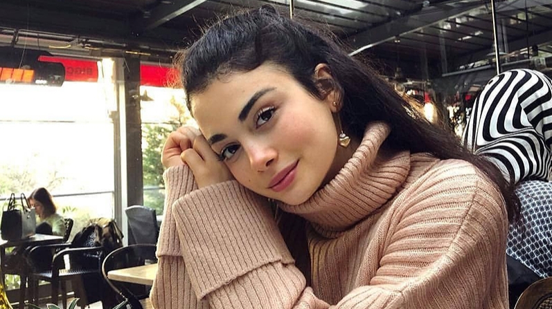 "O'NU ÇOK SEVİYORUM"