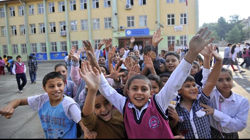 19 MİLYON ÖĞRENCİ DERS BAŞI YAPTI